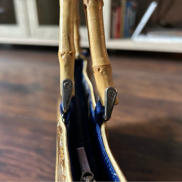 Bamboo Handbag - Picture 16 of 16